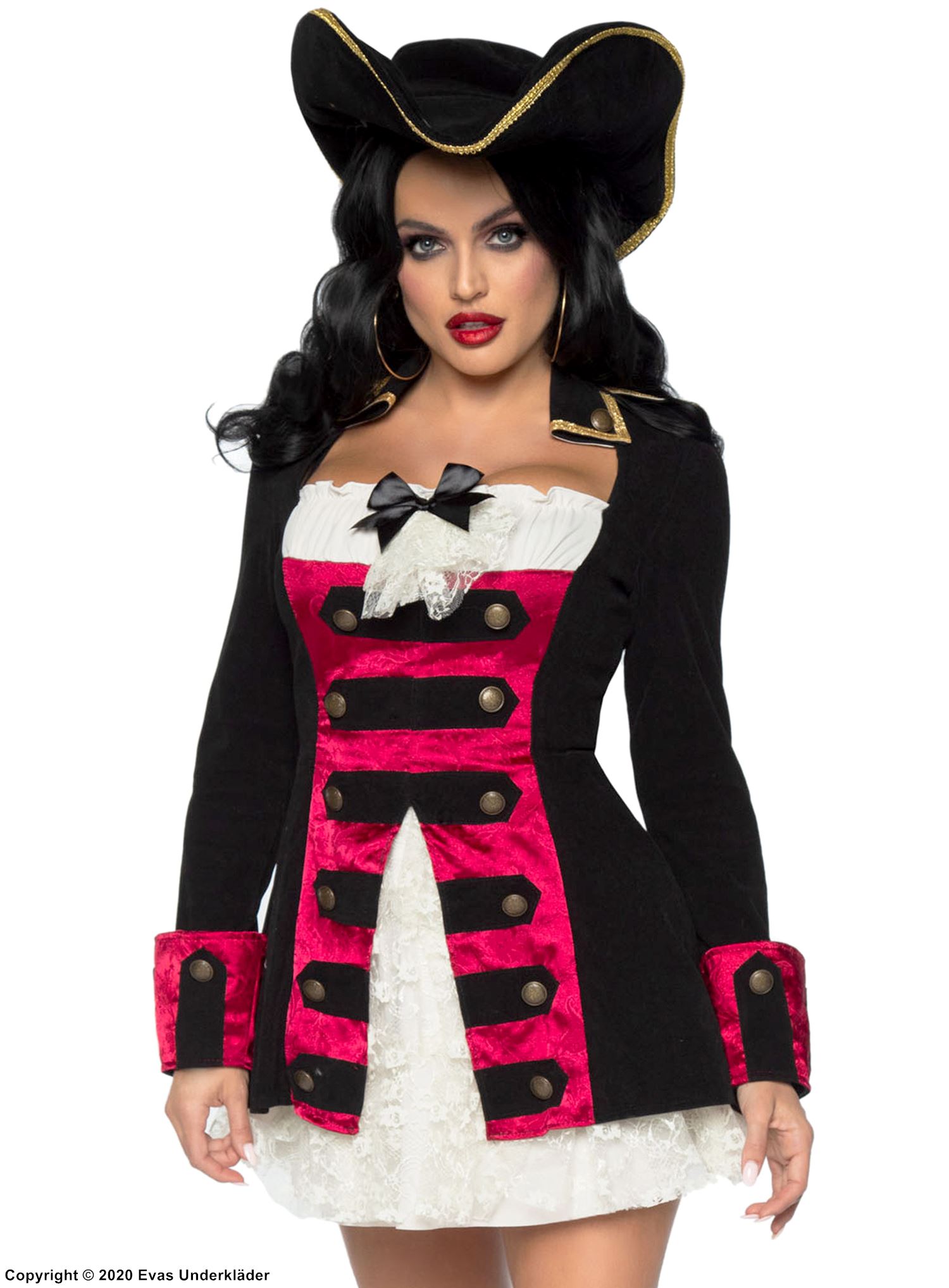 Female pirate captain, costume dress, lace, buttons, velvet